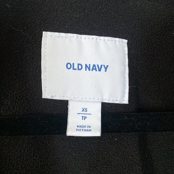 Flannel lined Puffer Vest - Picture 5 of 7